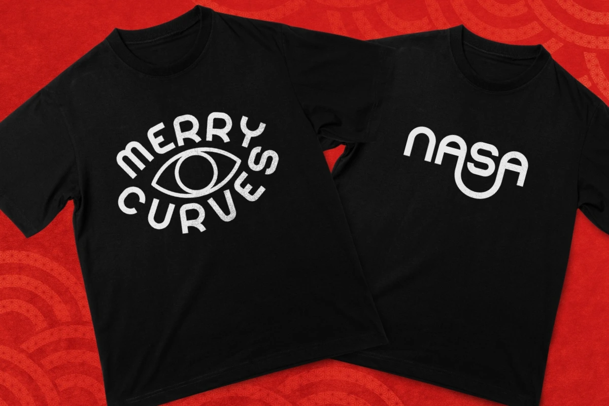 03-merry-curves-christmas-display-font-with-black-tshirt-mockup-preview.jpg